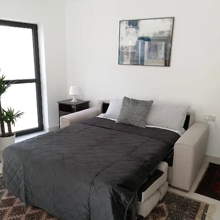 The - Exceptional Studio Apartment Gibraltar